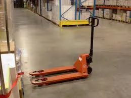 what is a manual pallet jack