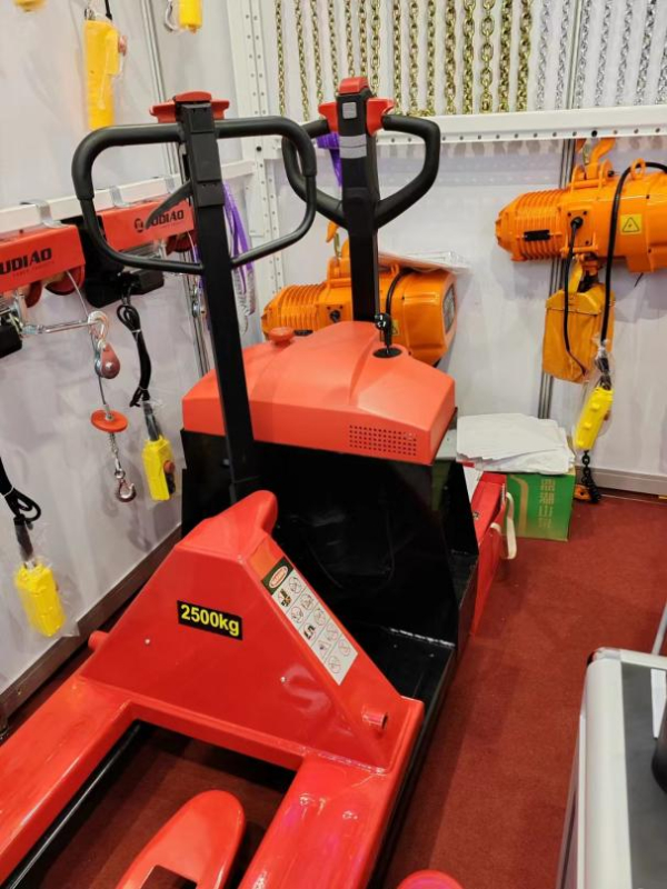 3000kg pallet truck
